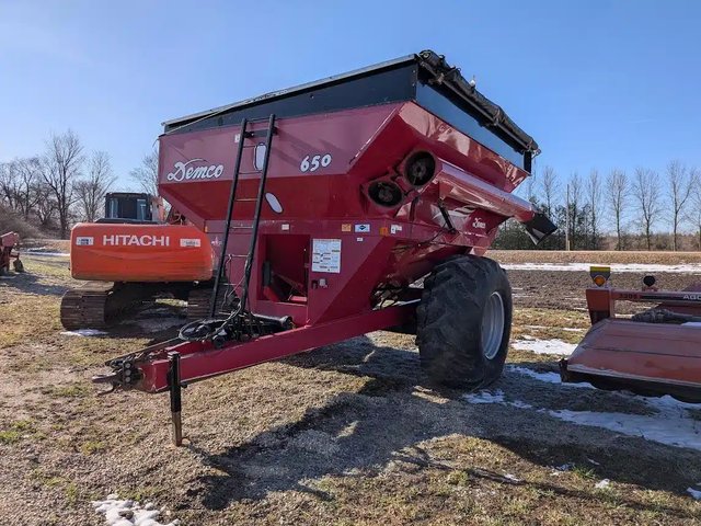 Demco 650 Chariot à Grain