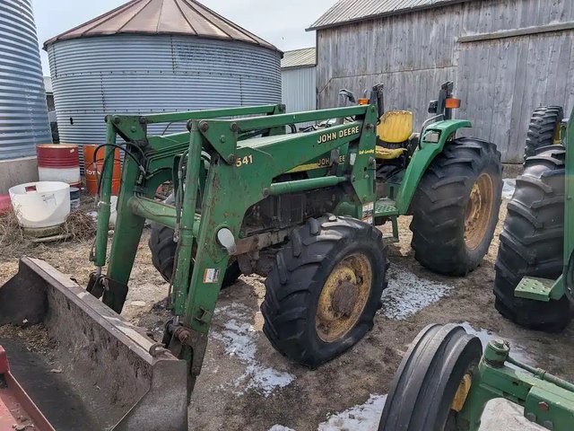 John Deere 5510 Tracteur