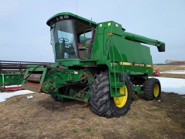 John Deere 9500 Batteuse