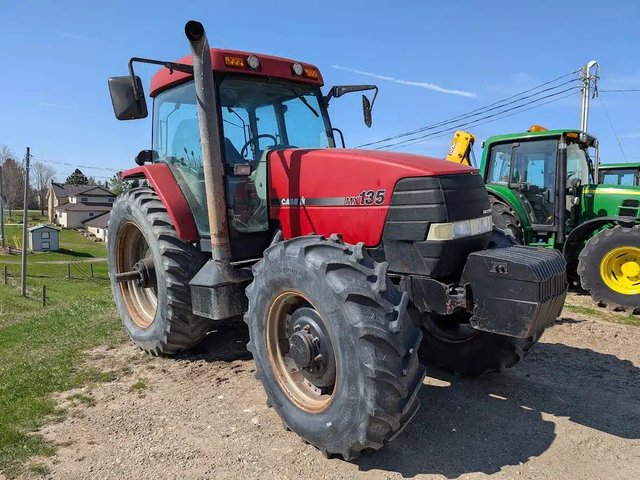 Case IH MAXXUM 135 Tracteur