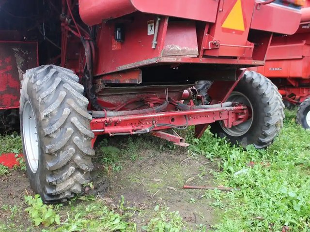 Case IH 2188 4 wd pièces - neuves et usagées