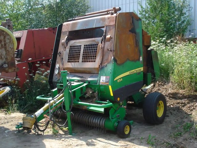 John Deere 854 Presse à Balle Ronde
