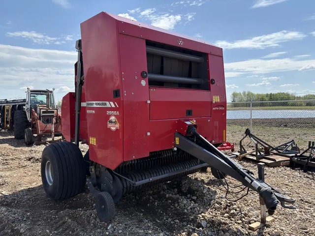2020 Massey Ferguson 2956 Presse à Balle Ronde