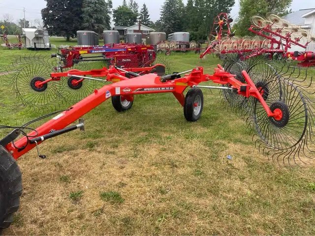 2024 Kuhn SR 110 GII râteau