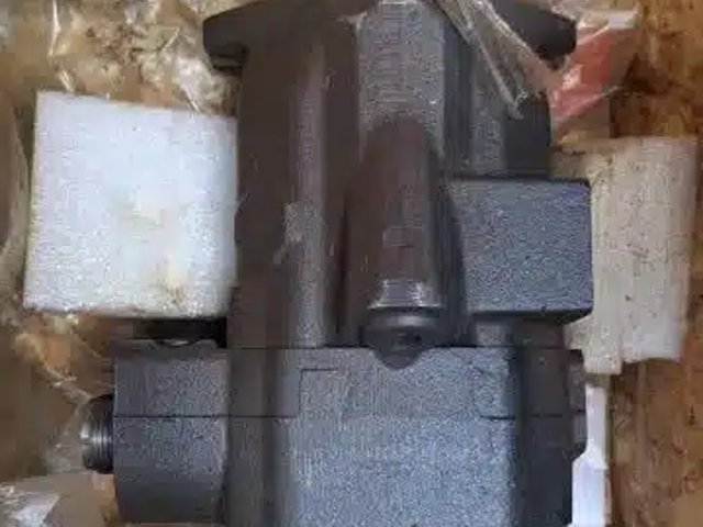2025 New Holland T7 Hydraulic Pump pièces - neuves et usagées