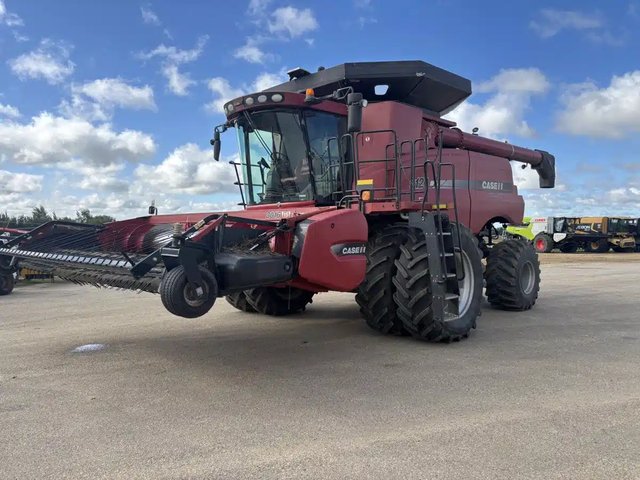2010 Case IH 9120 Batteuse