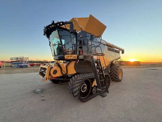 2019 CLAAS LEXION 760TT Batteuse