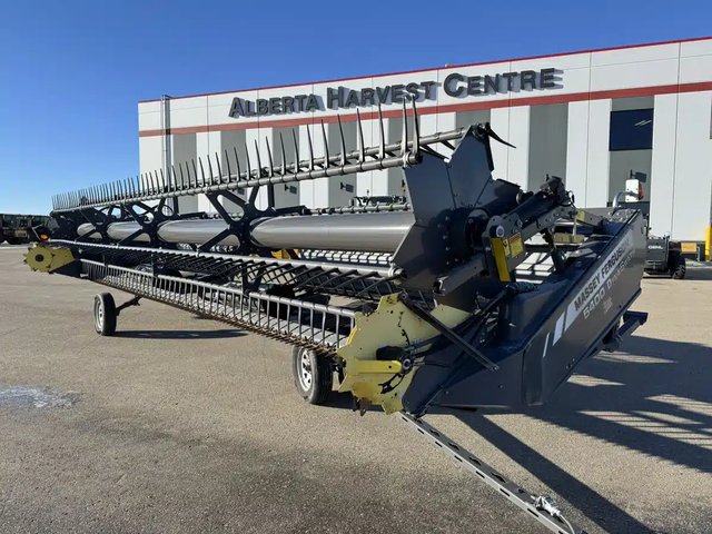 2018 Massey Ferguson 5400 Nez - Toile/Tapis