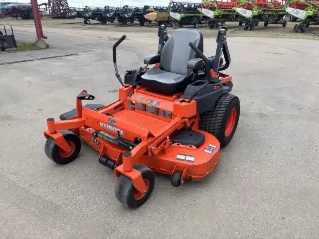 Kubota Z275KH Tondeuse à rayon de braquage zéro
