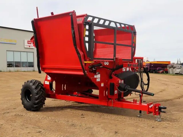 2026 Highline BP661 Bale Pro Series Bale Pro Presse à Balle Ronde