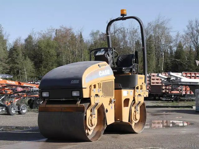 Case DV201 compacteur