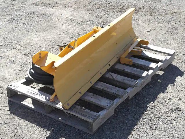 Cub Cadet 58" Blade Lame