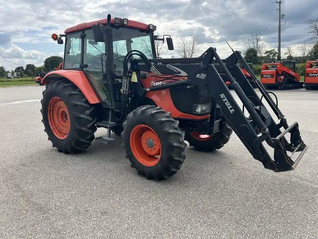 Kubota M95XDTCC Tracteur