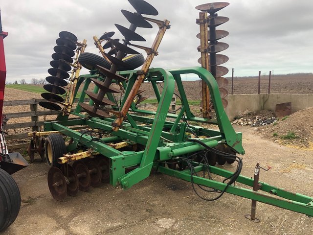 John Deere 230 Disque