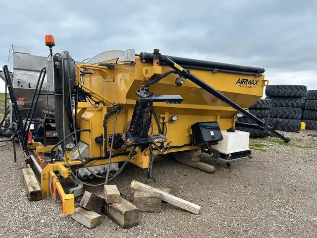 2020 RoGator AirMax R1 épandeur à engrais