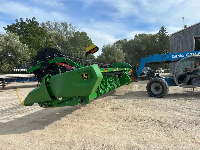 2022 John Deere RD45F