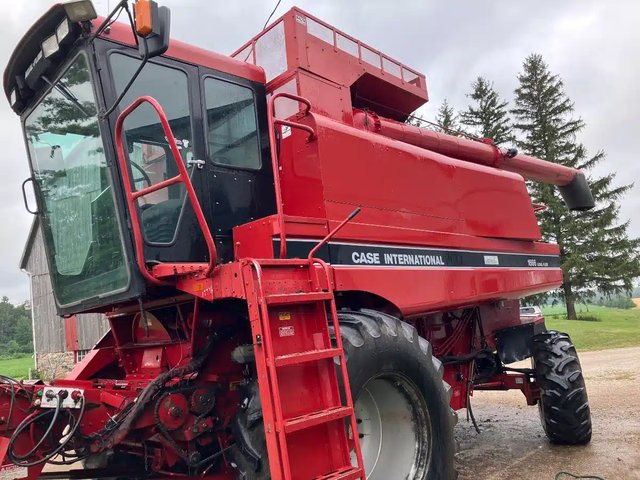 1993 Case IH 1666 Batteuse