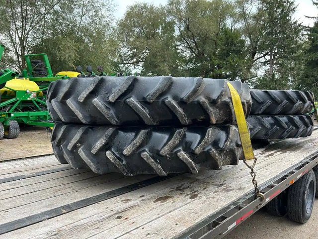 Goodyear 380/90R54 Pneus