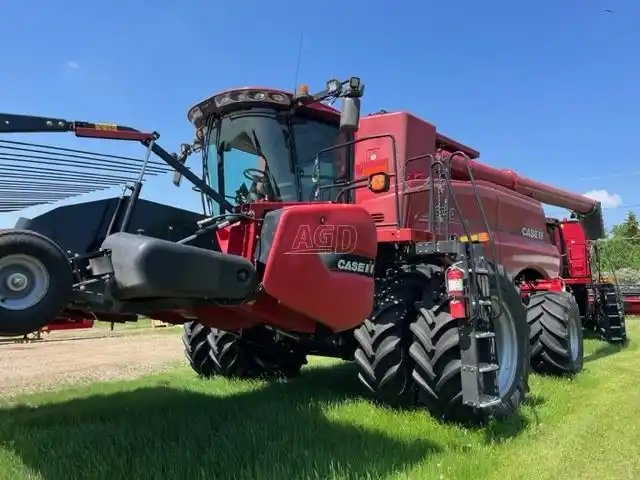 2019 Case IH 8250 Batteuse