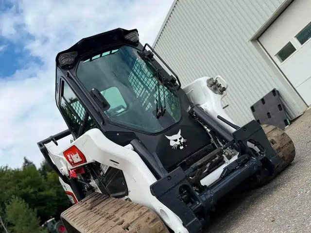 2022 Bobcat T76 Compact Track Loader Chargeur sur chenilles