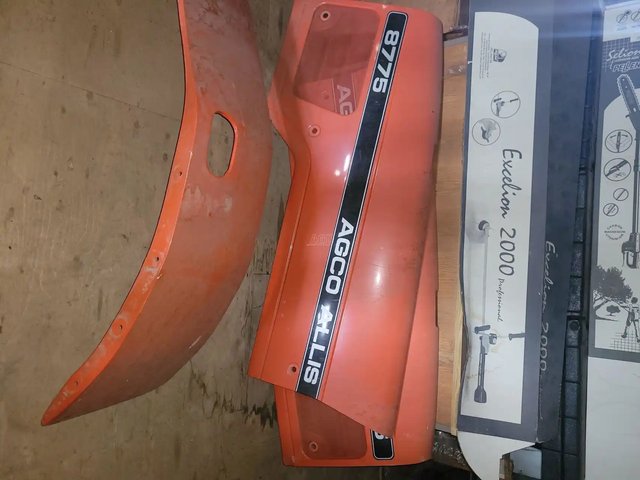 2003 Agco Allis 8775/9400/9600/9800 pièces - neuves et usagées