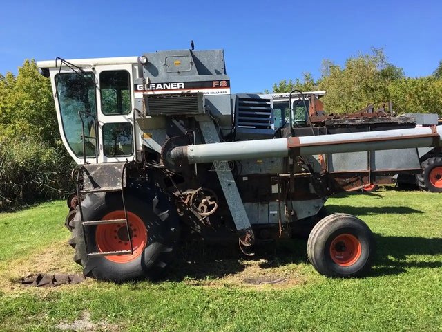 Gleaner F3 Batteuse