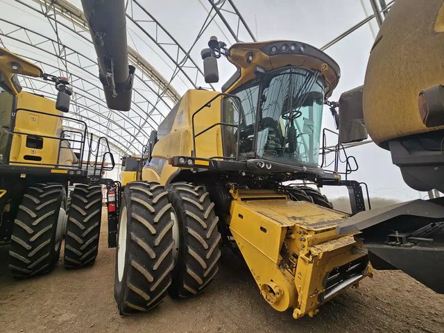 2020 New Holland CR9.90Z Batteuse