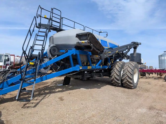 2018 New Holland P4580 Remorque pneumatique