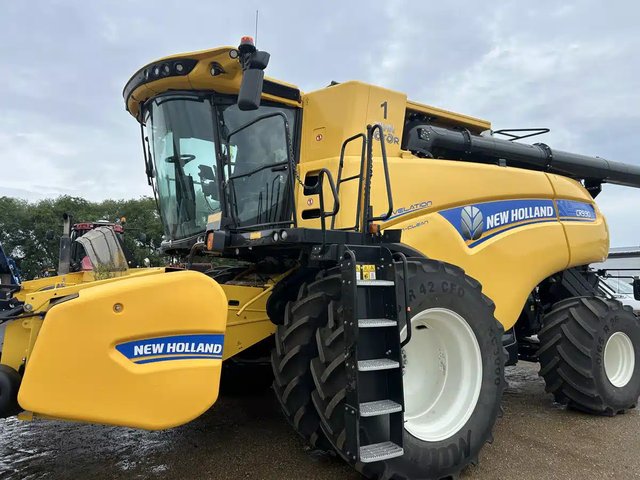 2023 New Holland CR9.90Z Batteuse