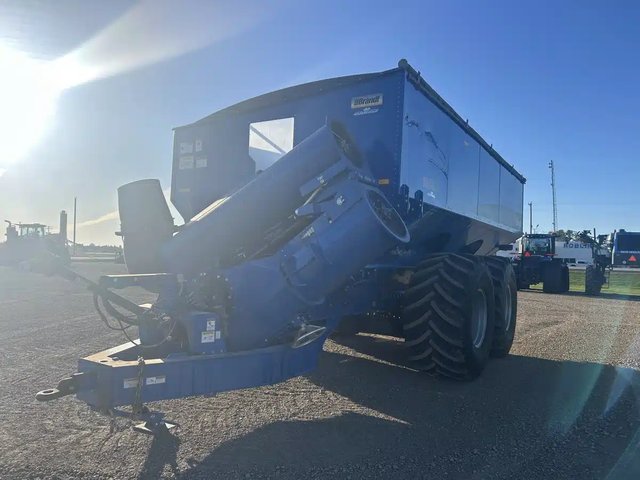 2023 Brandt 1600DXT Chariot à Grain