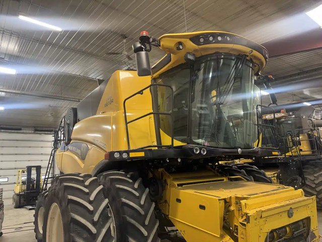 2019 New Holland CR9.90Z Batteuse