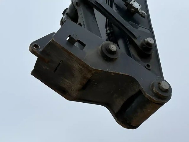 2023 AMI QT6080W Accessoires