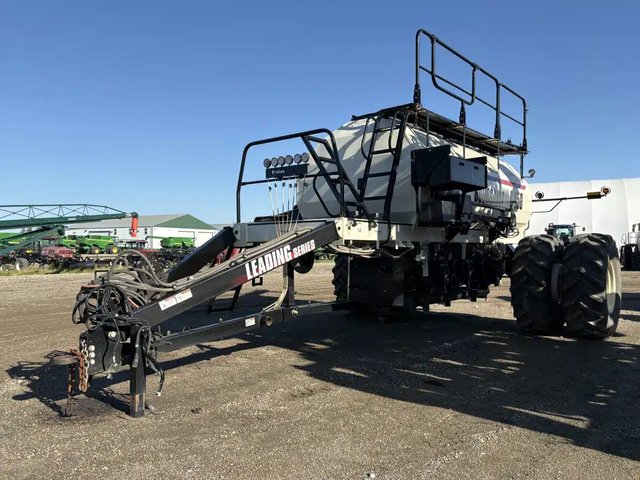 2014 Bourgault 6450 Remorque pneumatique