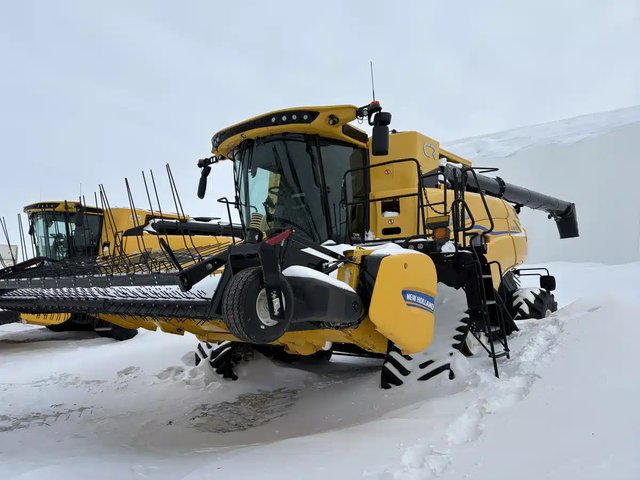 2024 New Holland CR8.90Z Batteuse