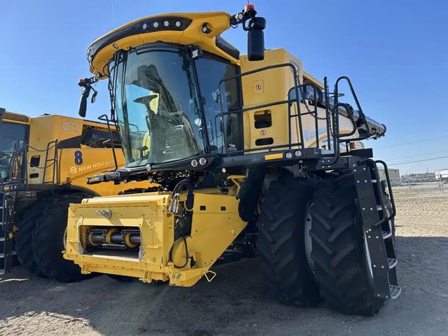 2024 New Holland CR8.90Z Batteuse