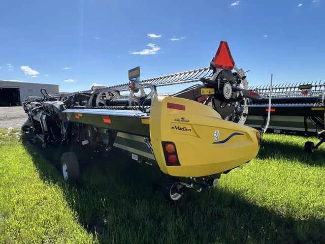 2025 MacDon FD245