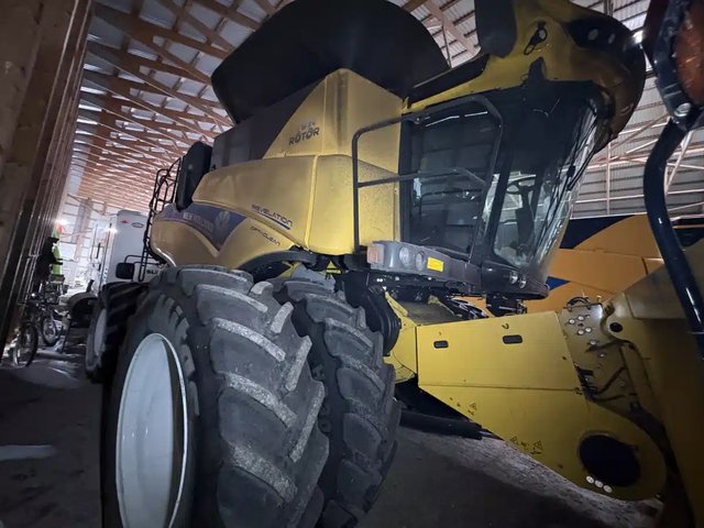2022 New Holland CR8.90Z Batteuse