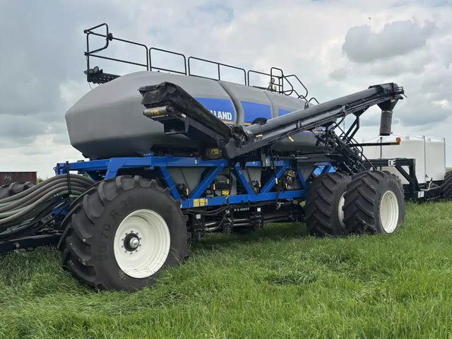 2018 New Holland P4950 Remorque pneumatique