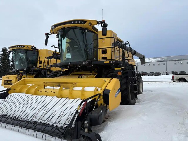 2024 New Holland CR8.90Z Batteuse