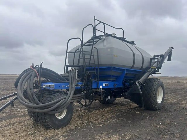 2006 New Holland SC430 Remorque pneumatique