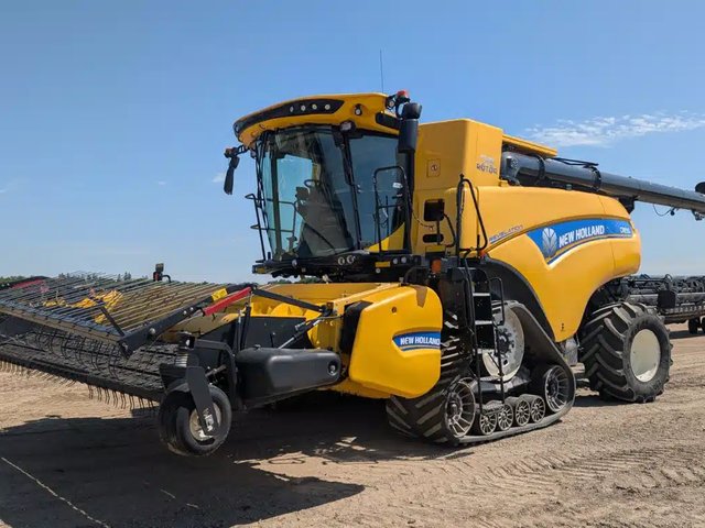2019 New Holland CR8.90 Batteuse