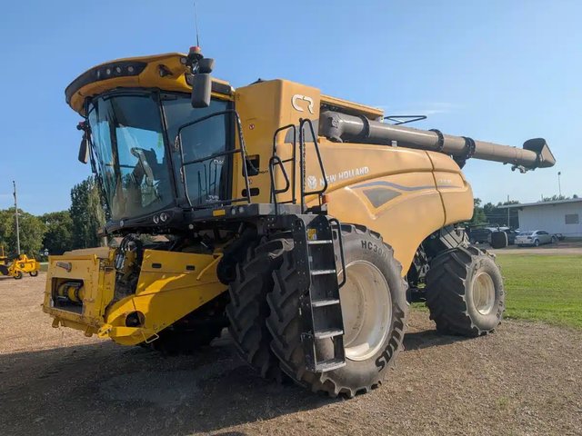 2024 New Holland CR9.90Z Batteuse