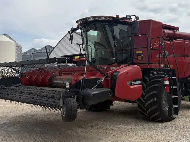 2019 Case IH 8250 Batteuse