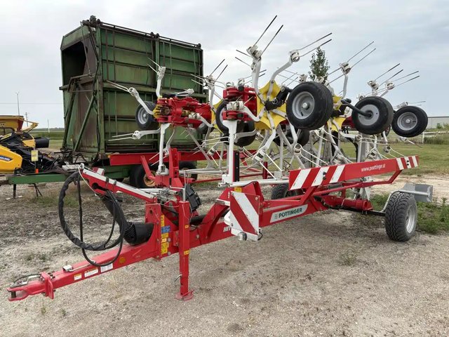 2017 Pottinger HIT 12.14T Tedder