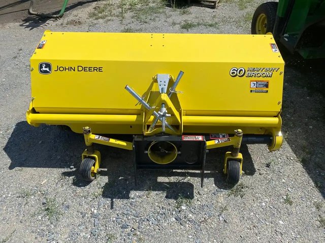 John Deere 60HD Balayeur
