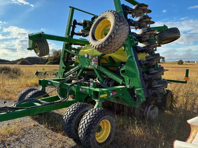 2014 John Deere 1990 CCS Semoir à air