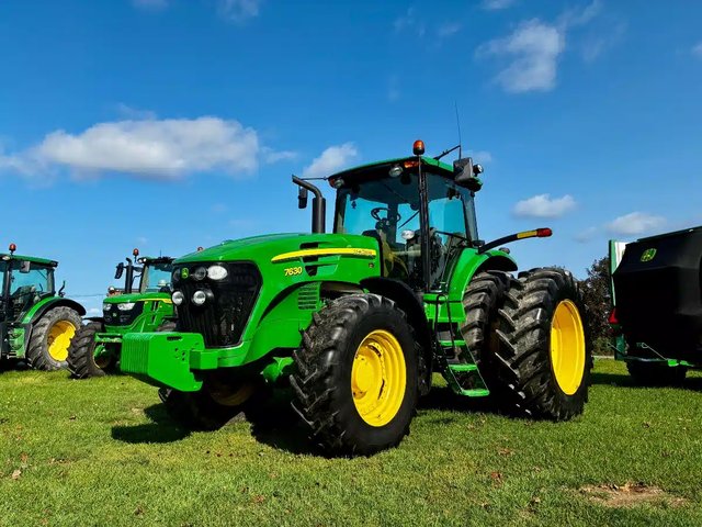 2007 John Deere 7630 Tracteur