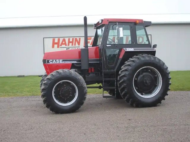 Case IH 2290 Tracteur