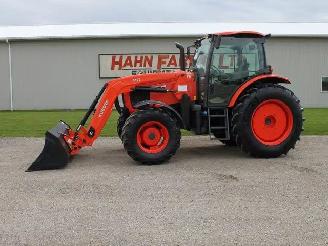 2017 Kubota M6-141 Tracteur