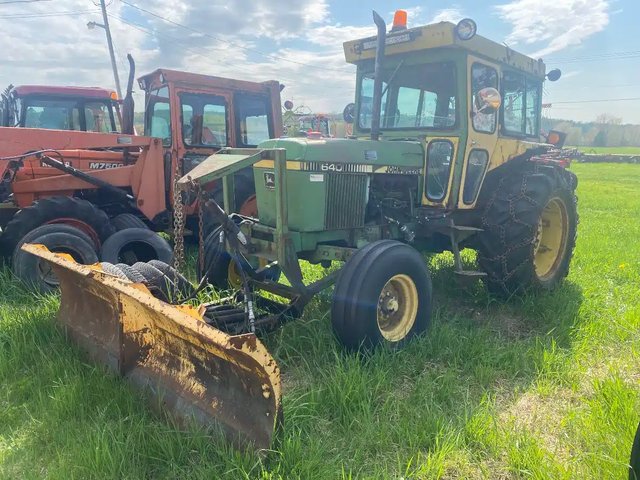 John Deere 1640 Tracteur